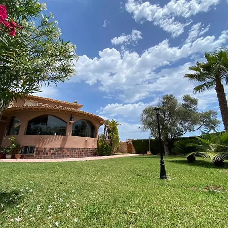 Chalet En Canales De Veneziola Con Piscina Y Embarcadero * La Manga del Mar Menor